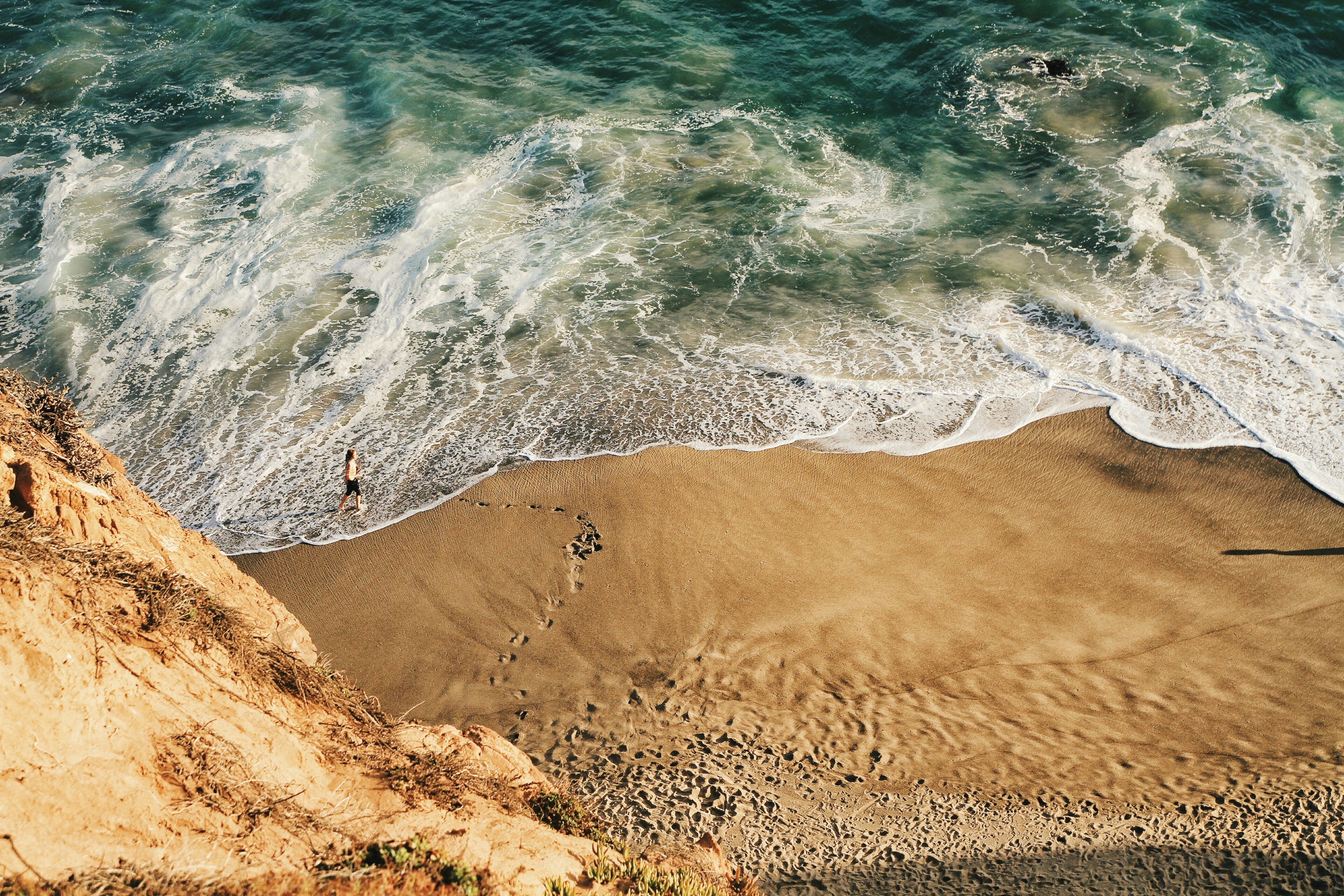 aerial photography of ocean during daytime